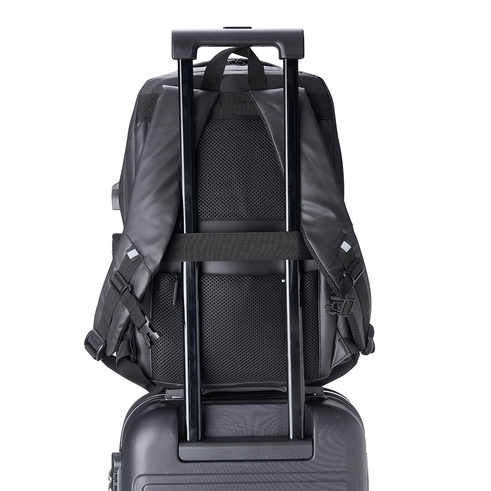 Mochila Couro Sintético USB 20L